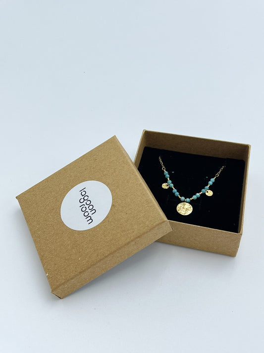 GOLD BLUE NECKLACE WITH PENDANT