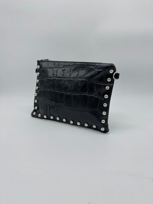 BLACK STUDS CLUTCH