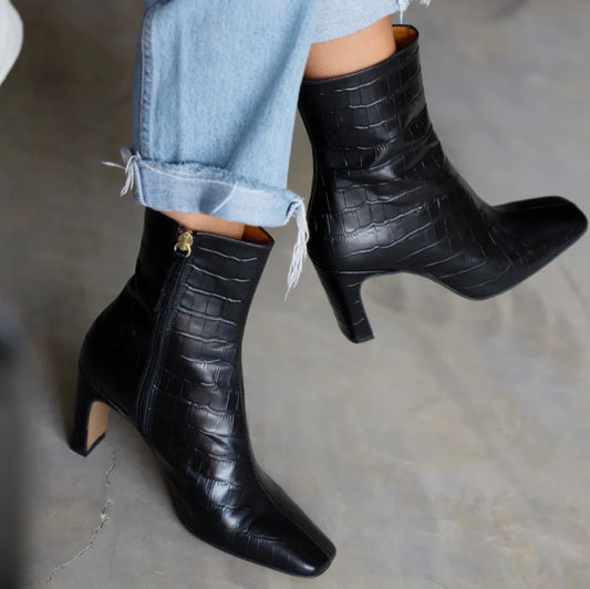 CLARA ANKLE BOOT BLACK COCONUT LEATHER HEEL 7CM