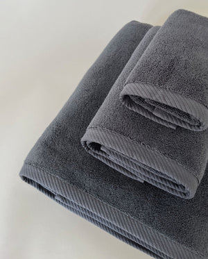 ASANA ZERO TWIST TOWEL 600 GRAY