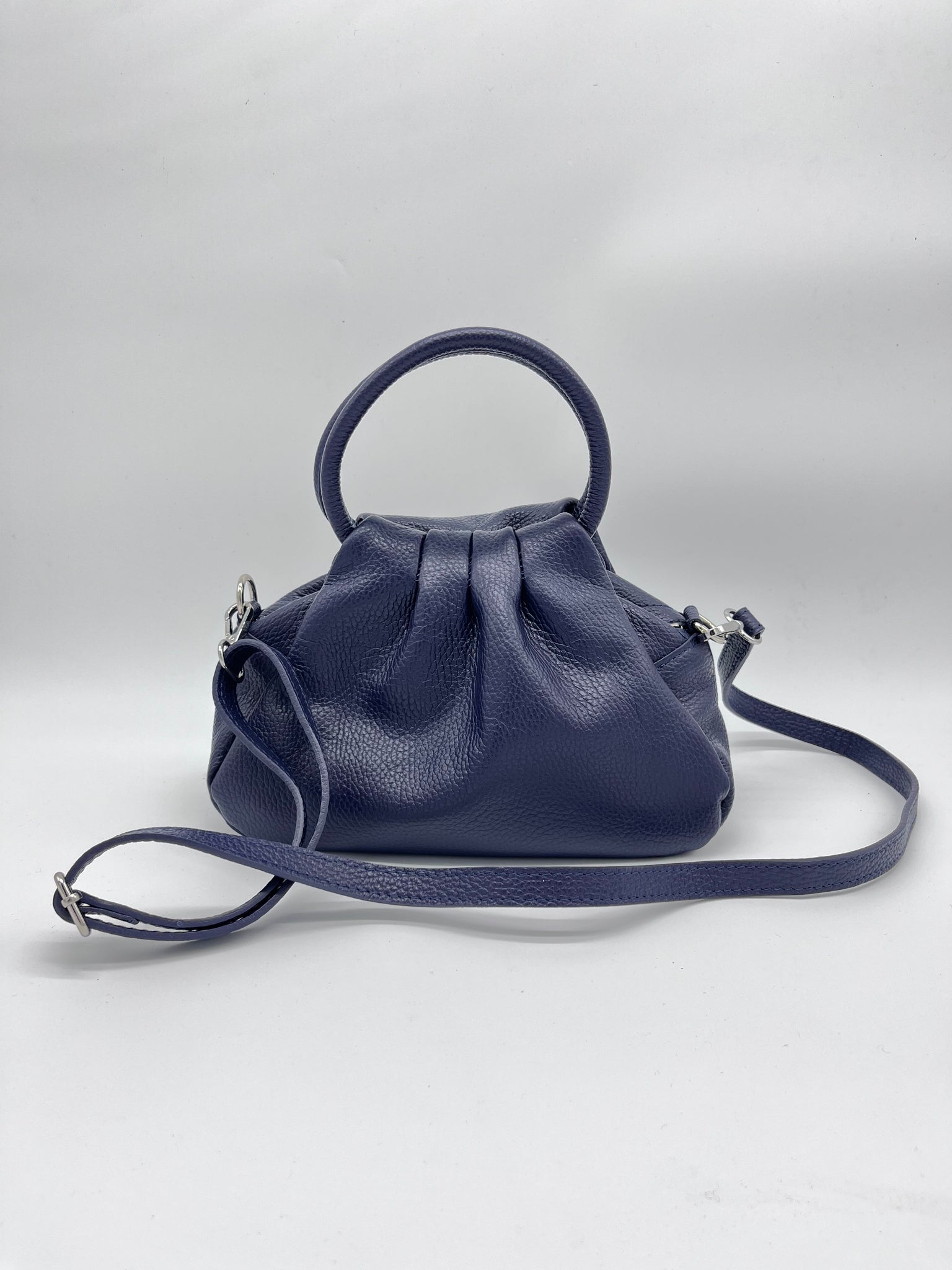 PURPLE SACO HAUDLES