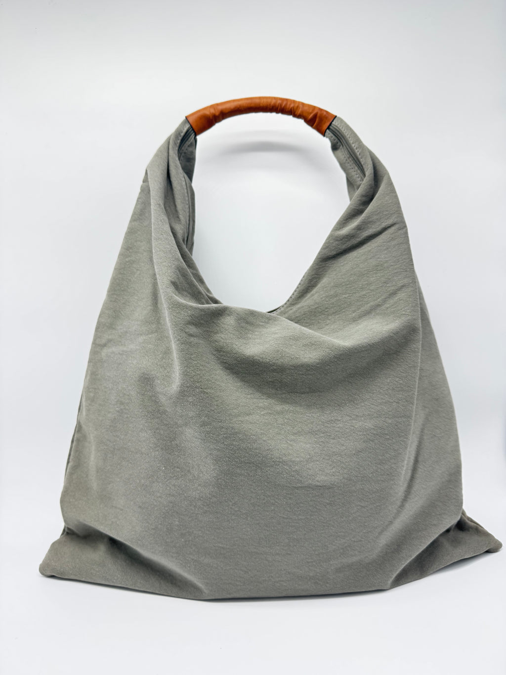GREY SQUARE BAG