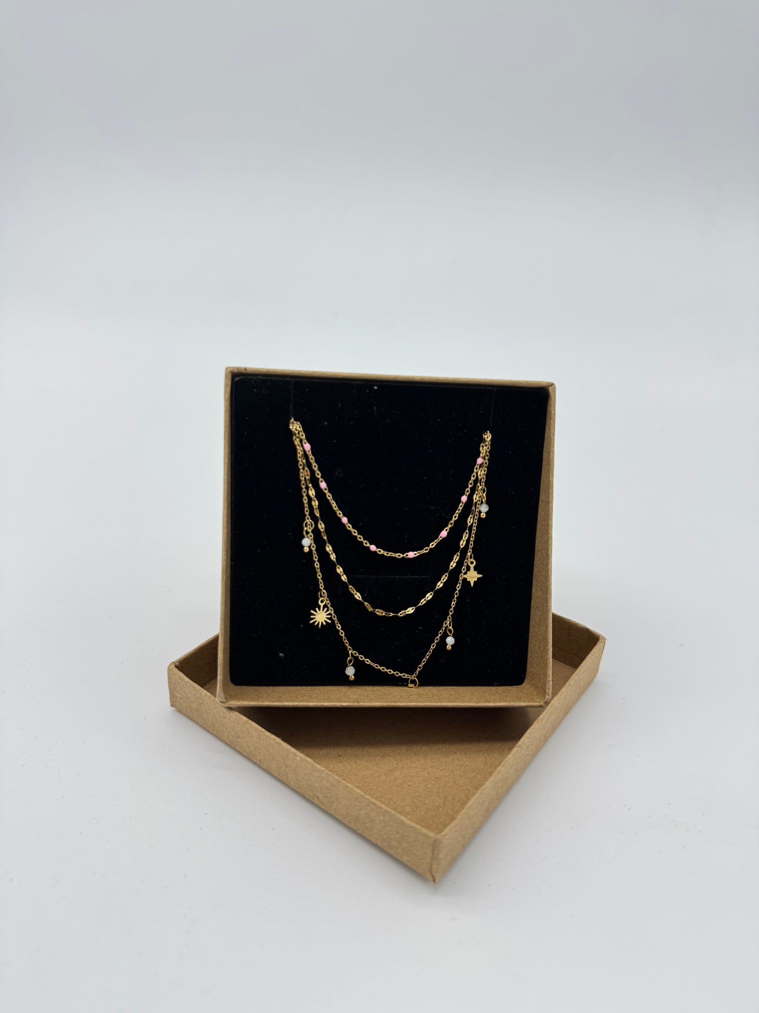 TRIPLE GOLD PINK BEADS NECKLACE WITH LITTLE STARS