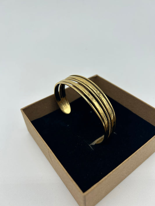 GOLD RIGID BRACELET