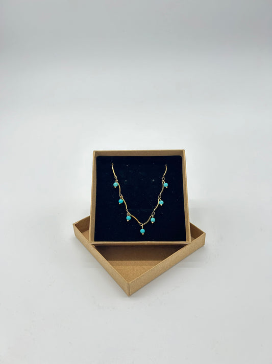 GOLD NECKLACE WITH TURQUOISE BEADS