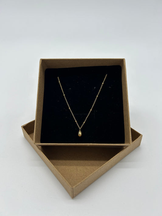 GOLD BEADS NECKLACE WITH PEDANT