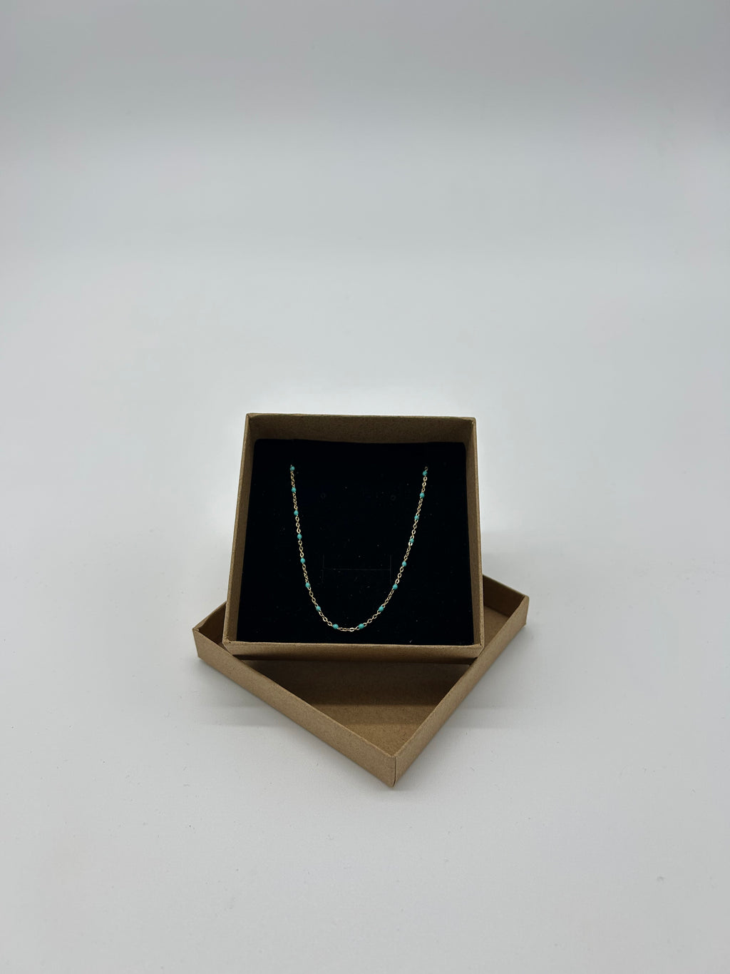 GOLD TURQUOISE BEADS NECKLACE
