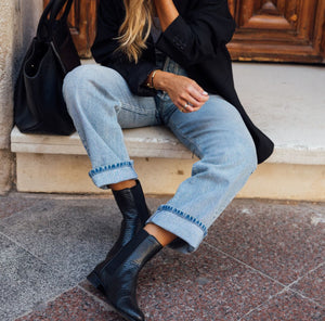 GOMIS BLACK LEATHER BOOT WITH 3CM HEEL