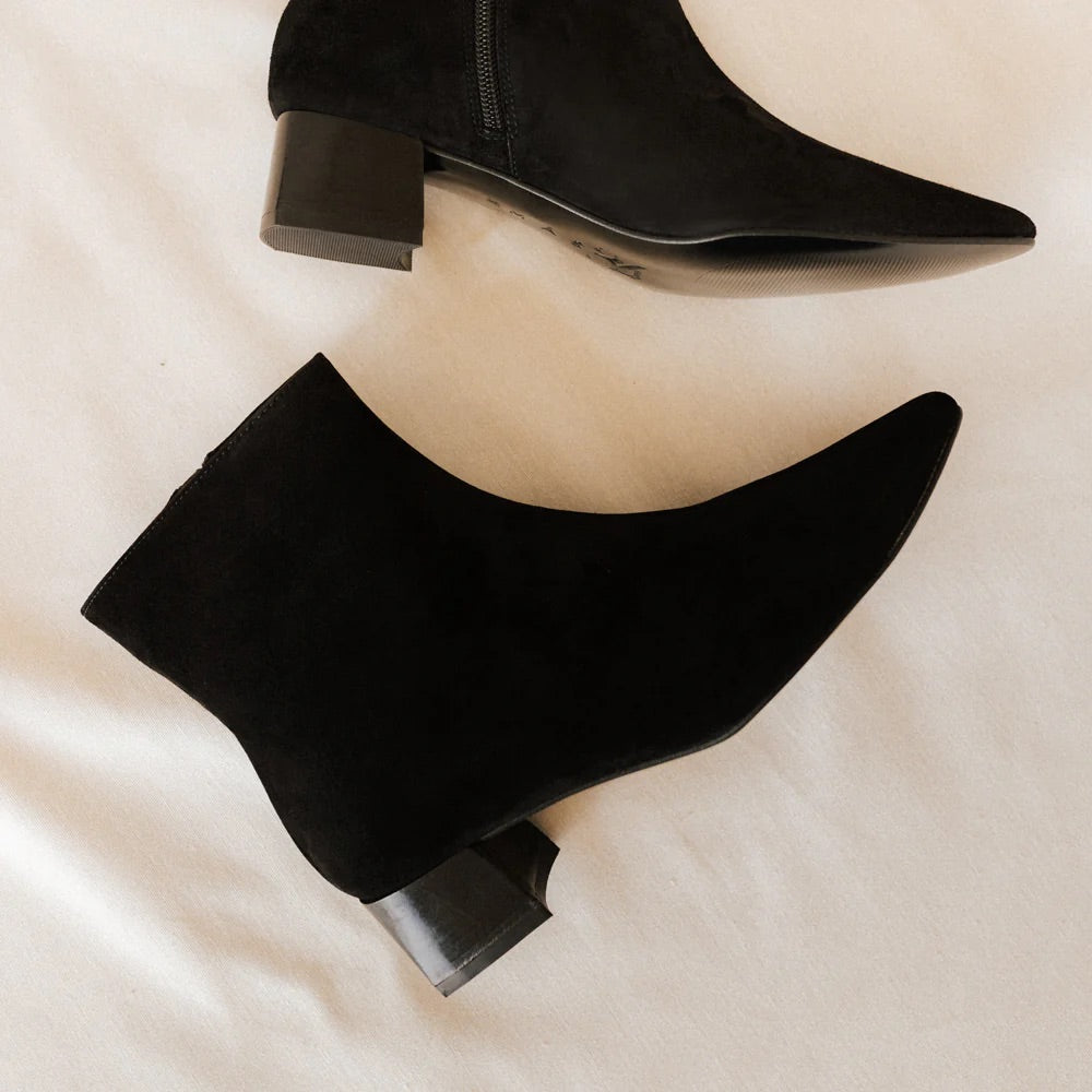 SILVIA BLACK SUEDE HEEL 4CM