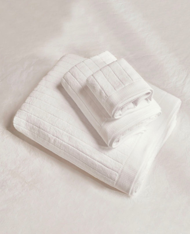 SPA TOWEL 540 WHITE