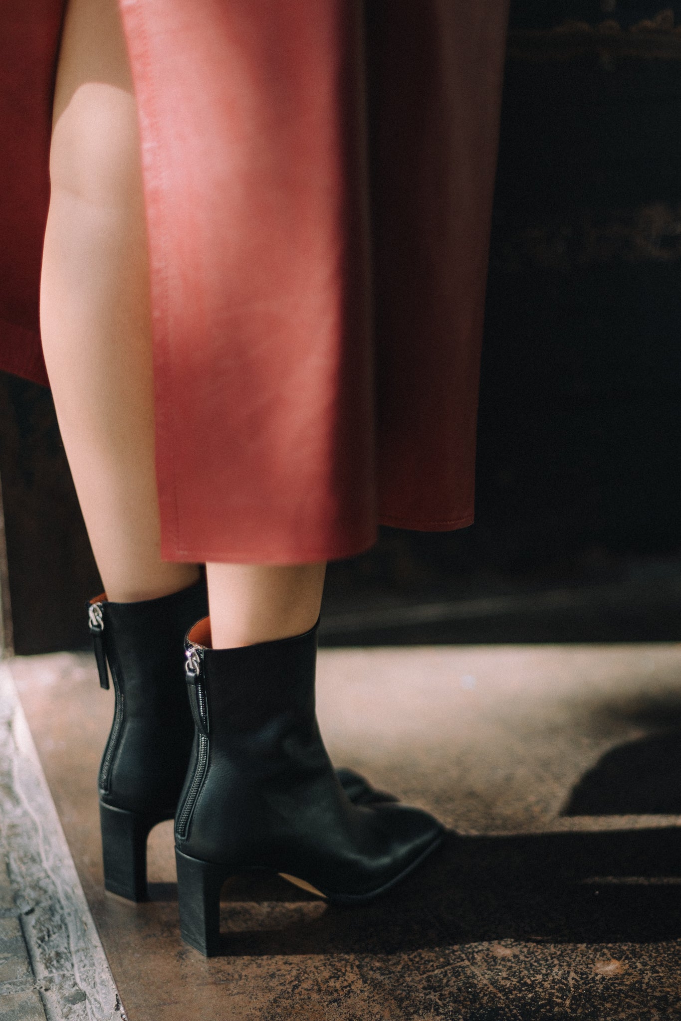 JIMENA ANKLE BOOT  BLACK LEATHER HEEL 7CM