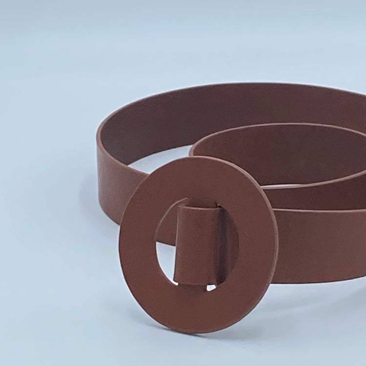 BROWN LEATHER BELT WITH ROUND BUCKLE