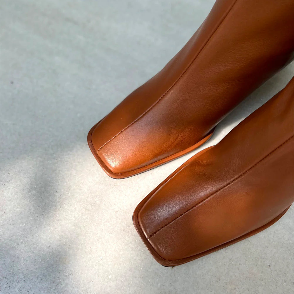 JIMENA ANKLE BOOT  BROWN LEATHER HEEL 7CM