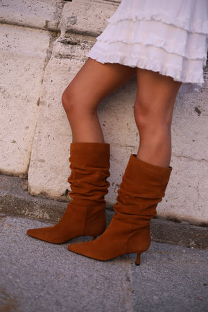 OSCAR BOOTIE  BROWN SUEDE MIDI HEEL 5CM