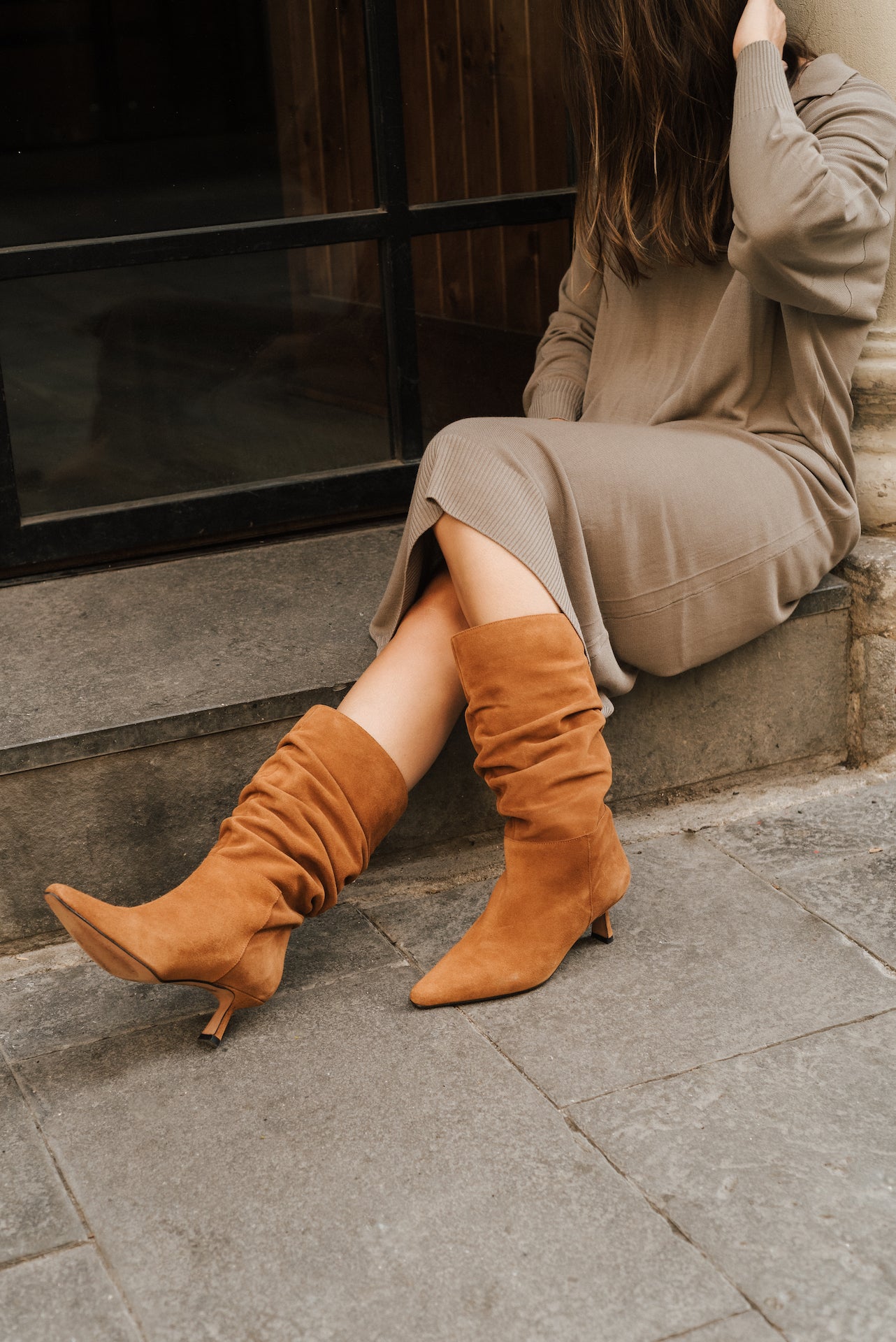 OSCAR BOOTIE  BROWN SUEDE MIDI HEEL 5CM