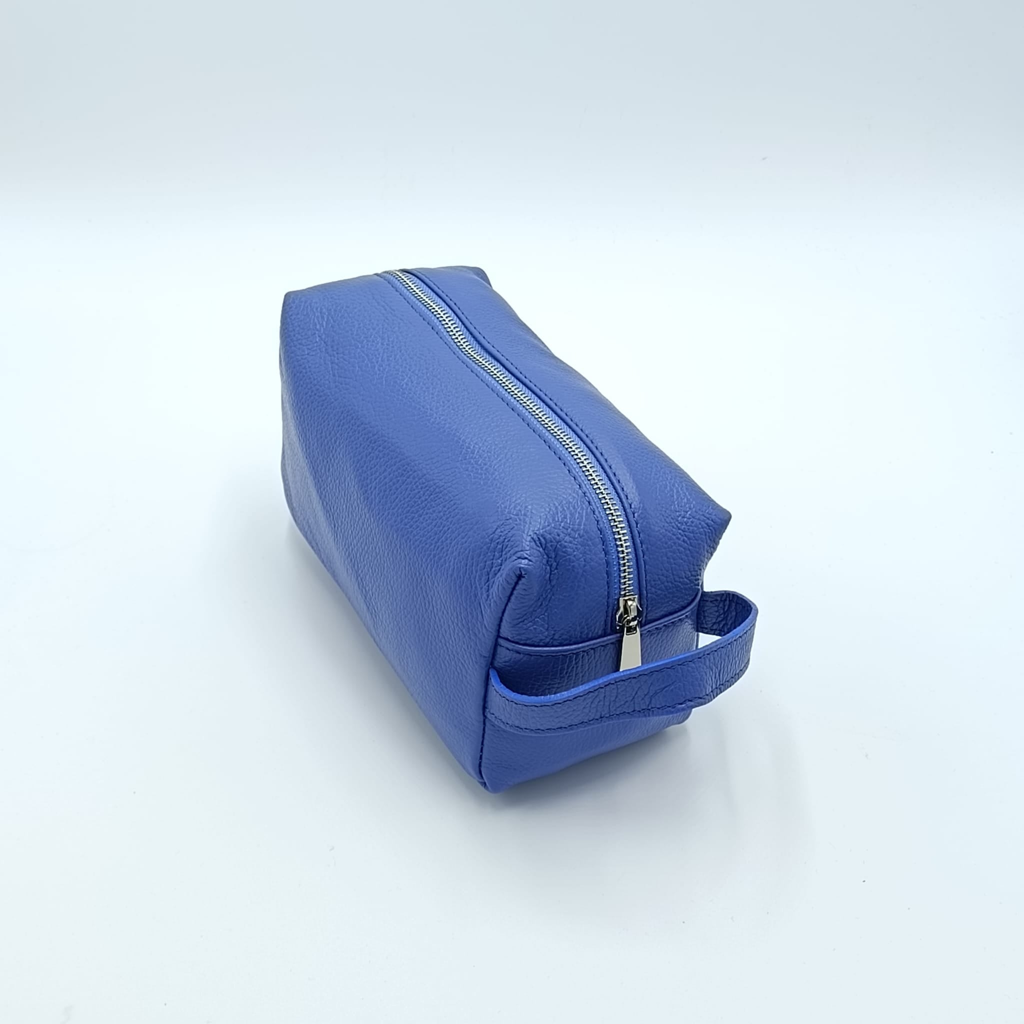 BLUE MAKEUP BAG